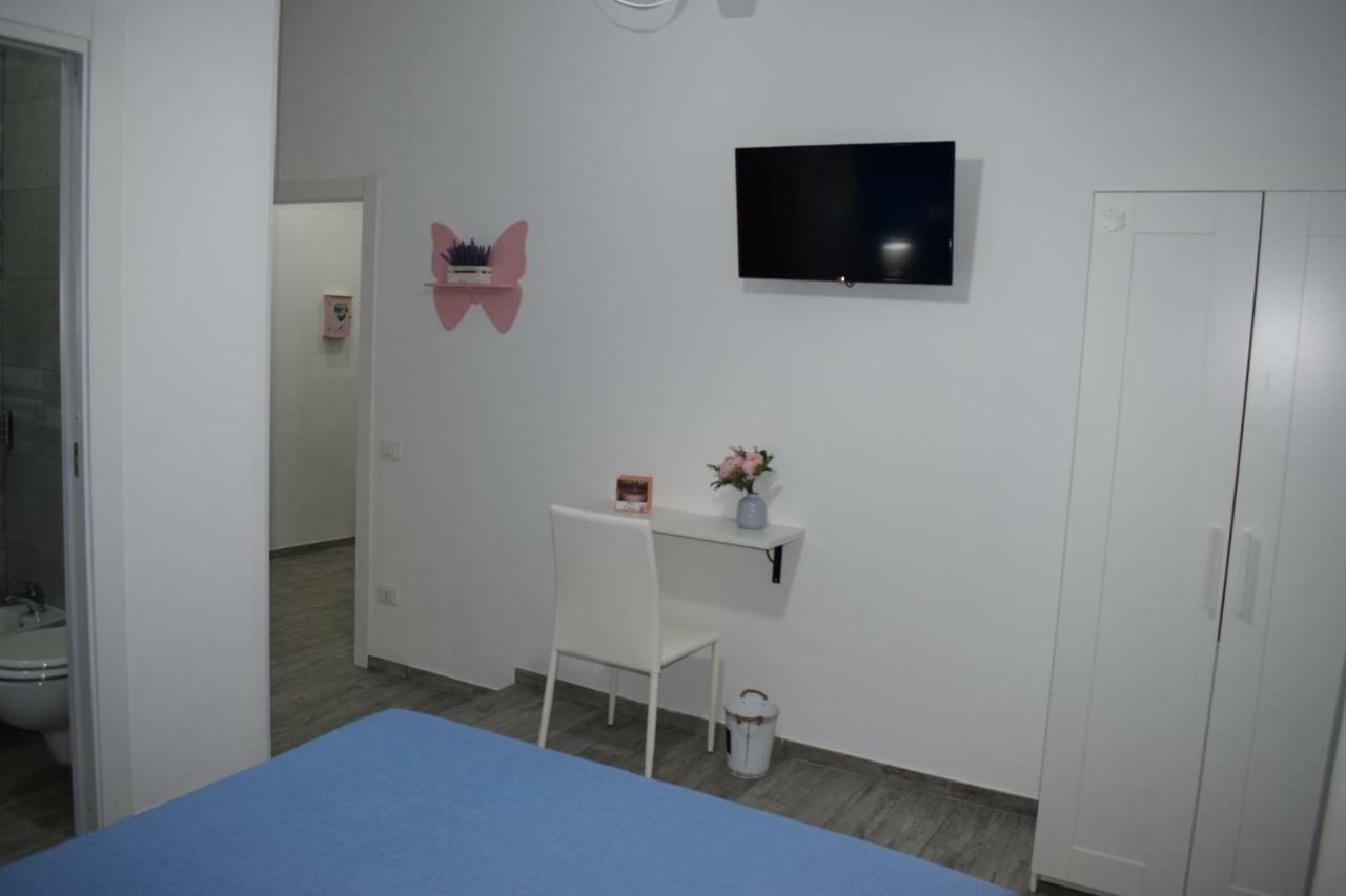 לינה וארוחת בוקר סלרנו Butterfly House מראה חיצוני תמונה
